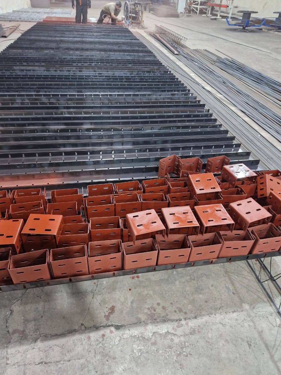 دودکش صنعتی - نمای ۱